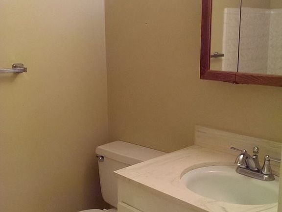3rd image of 469 E Emerson Ave APT D