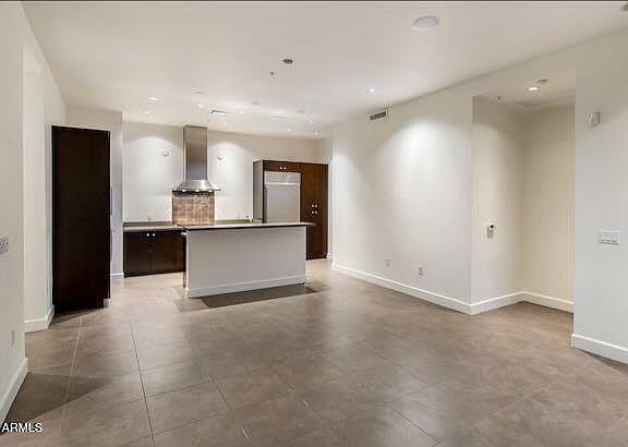 5th image of 15215 N KIERLAND Boulevard #633