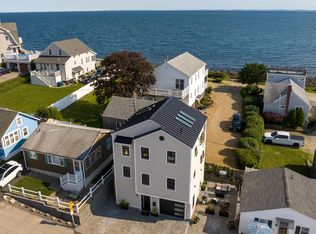 16 Boars Head Ter, Hampton, NH 03842