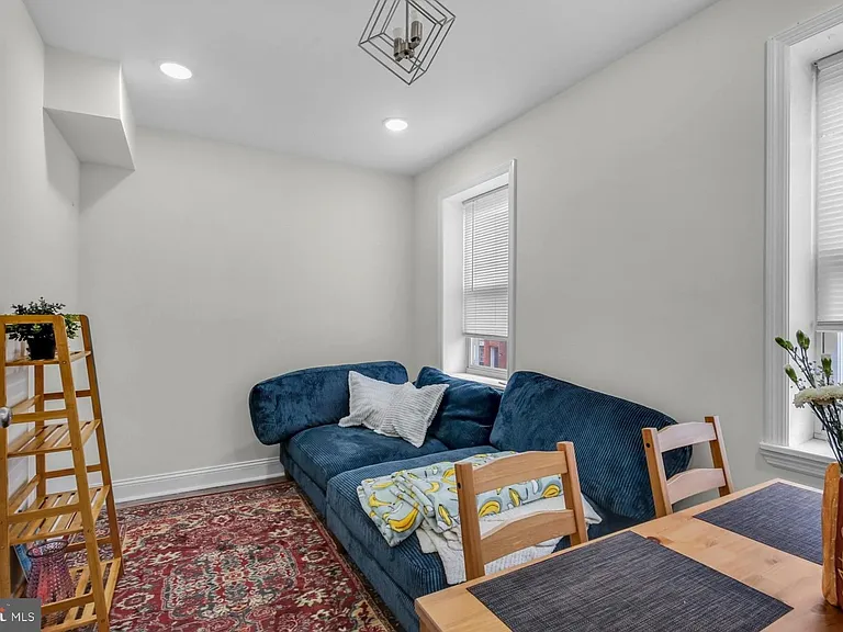 537 N 33rd St #2 — Photo 9