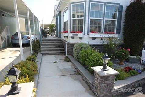 beautifully done walkway