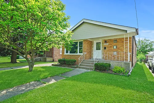 15520 Ellis Ave Photo 1