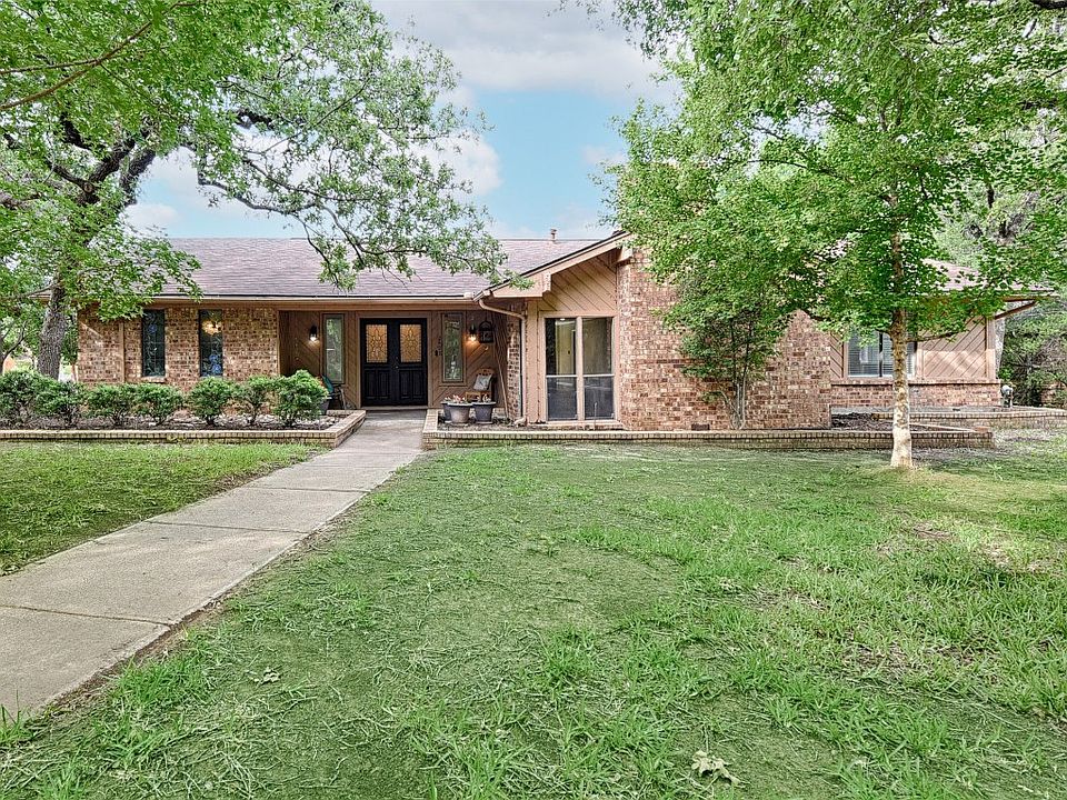 2408 Bluffview Ct, Arlington, TX 76011 Zillow