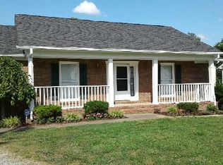 2622 Queen Ann Ct, Springfield, TN 37172