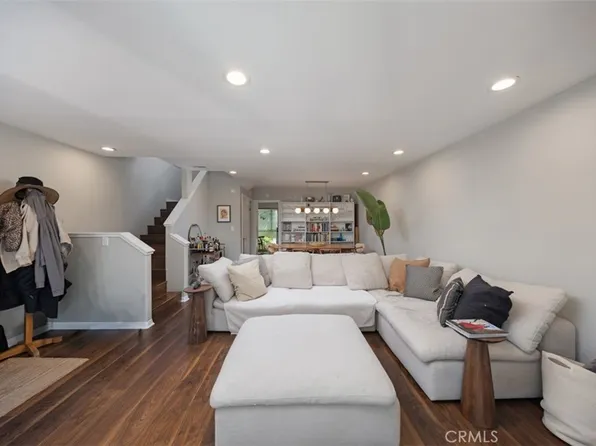 14101 Dickens St APT 9, Sherman Oaks, CA 91423