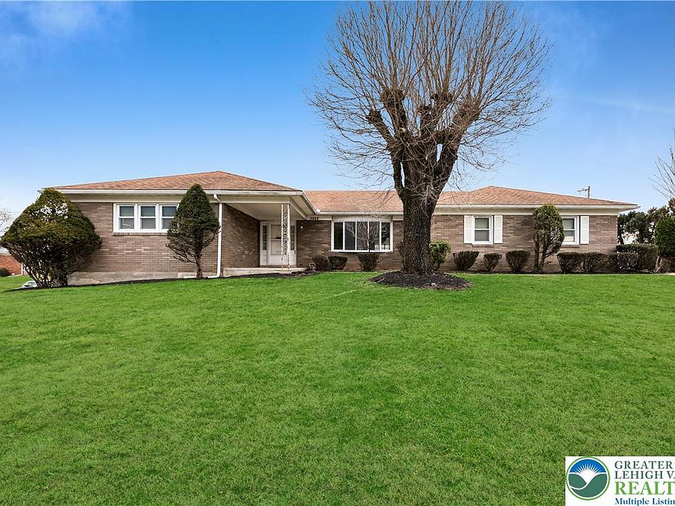 1st image of 3922 Oakhurst Dr