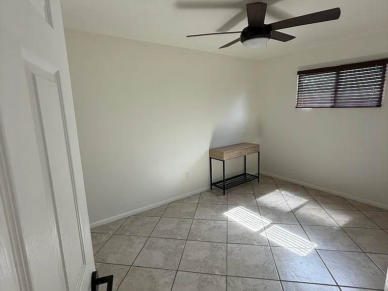 3128 N Tindle Blvd — Photo 1