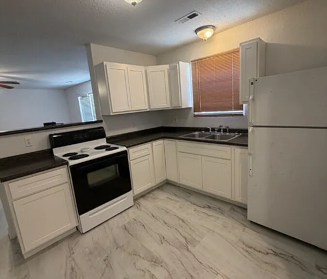 212 Kronos Dr #A — Photo 13