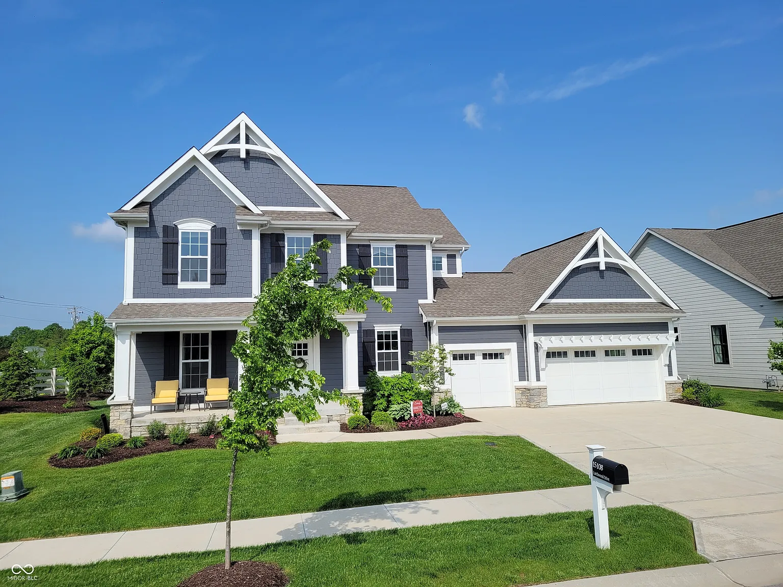 5 bed, 3.5 bath, 3985 sqft, $4,795 — Photo 1