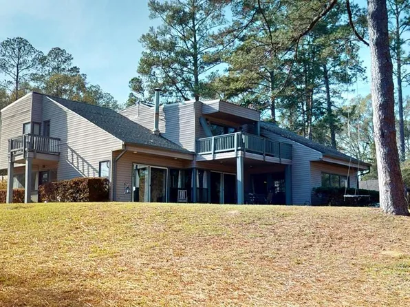 403 Lakeland Hills Dr, Ozark, AL 36360
