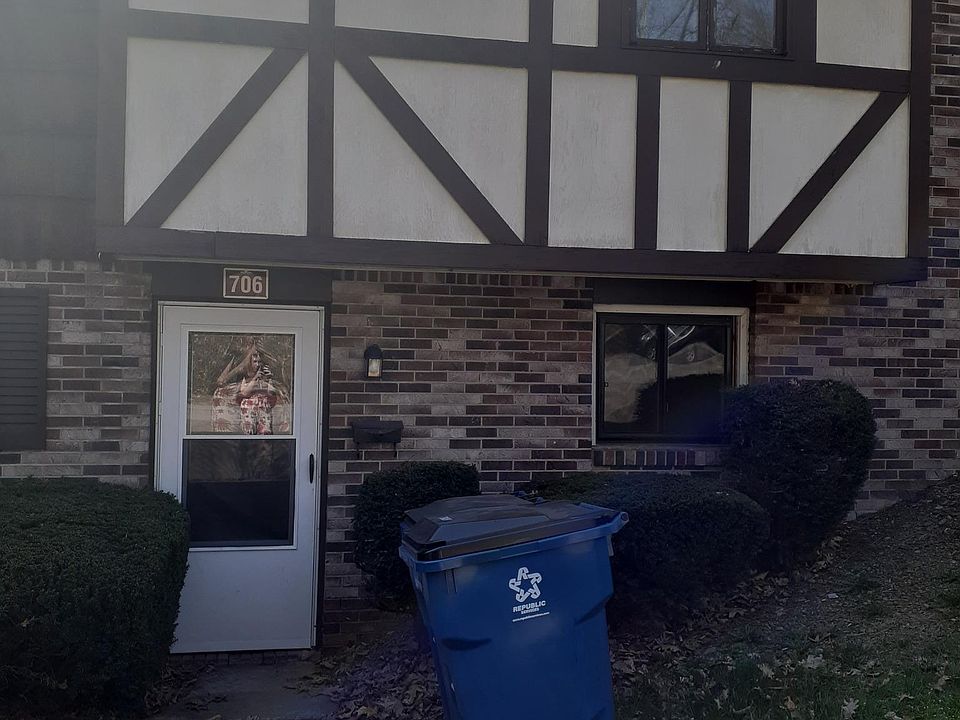 1st image of 740 S 10th St