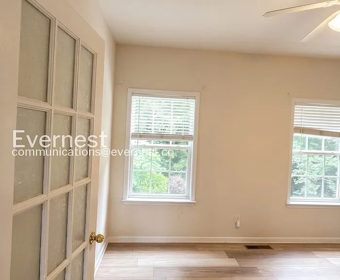5995 Chinook Ct — Photo 32