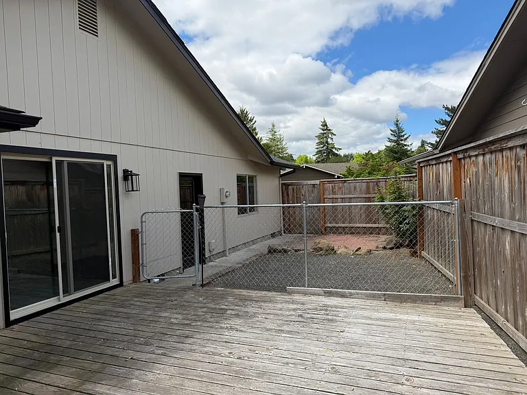 3769 Kevington Ave — Photo 19