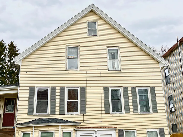 65 Saint Lawrence St #5 — Photo 14