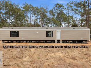 77 Jaybird Ct, Jesup, GA 31545