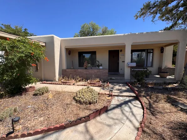 2908 San Rafael Ave SE, Albuquerque, NM 87106