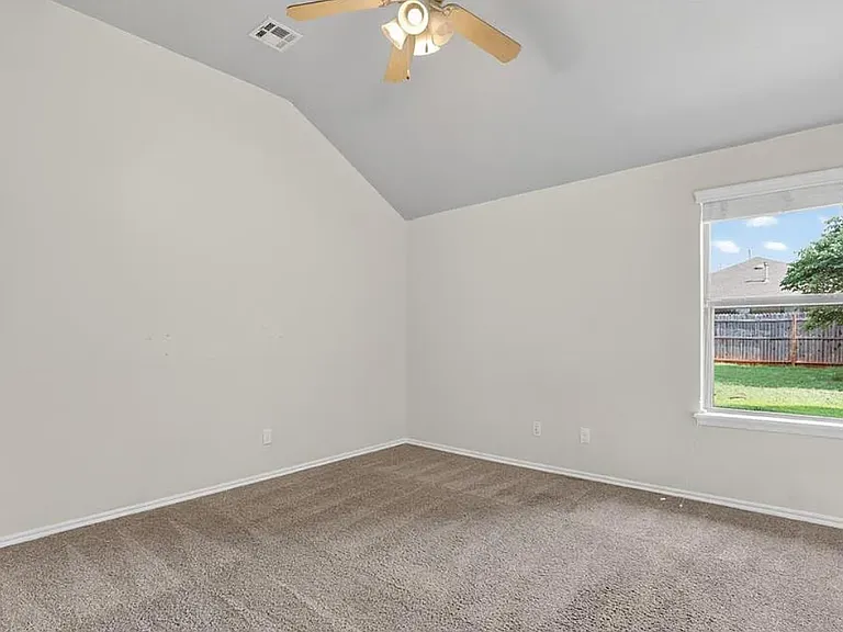 4921 NW 163rd St — Photo 28