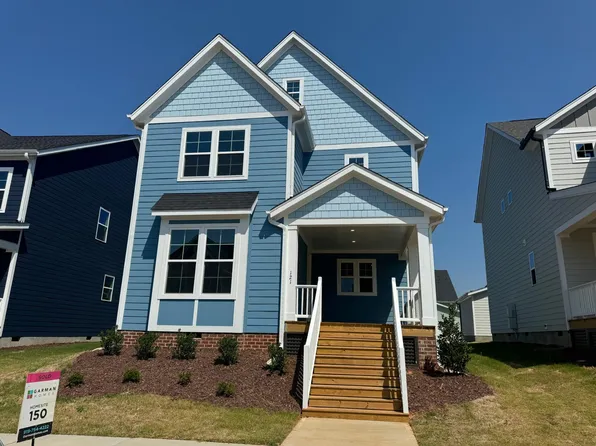 121 Broadwater Dr, Wake Forest, NC 27587