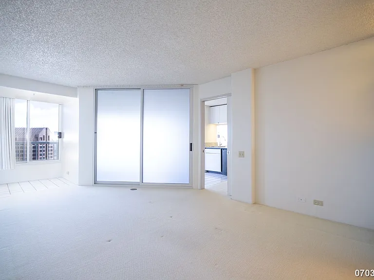 1212 Nuuanu Ave #3903 — Photo 24