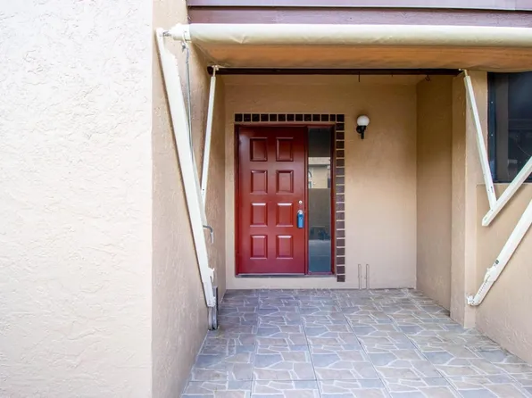 2358 NW 37th Ave #2358, Pompano Beach, FL 33066