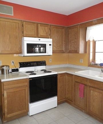 4th image of 17 Grandview Cir