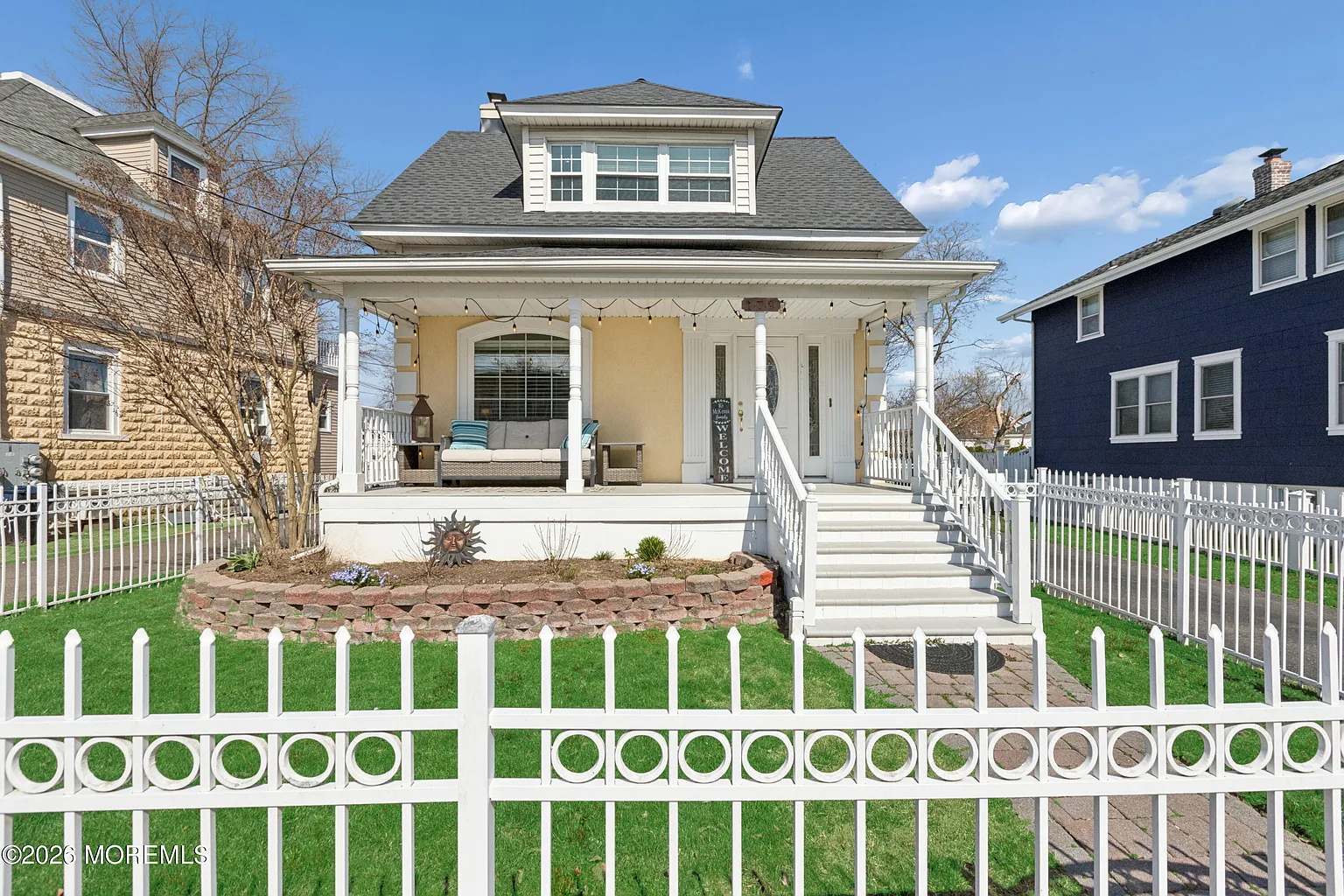 179 Edwards Avenue photo 1