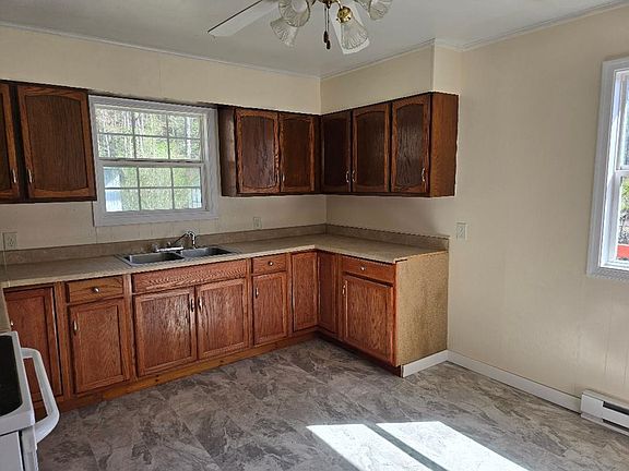 4th image of 8489 Neal Parker Rd