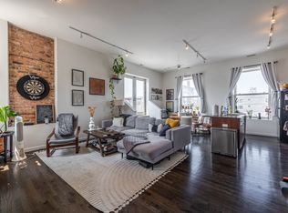 2401 W North Ave UNIT 203, Chicago, IL 60647