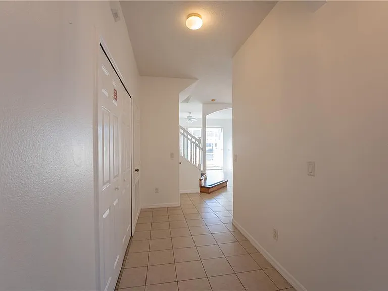 4712 Hemingway House St — Photo 9