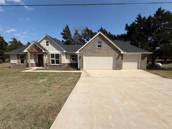 940 S May Ave, Guthrie, OK 73044