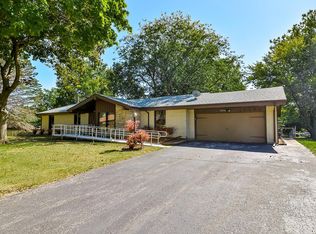 2208 Crane Dr, Rockford, IL 61103