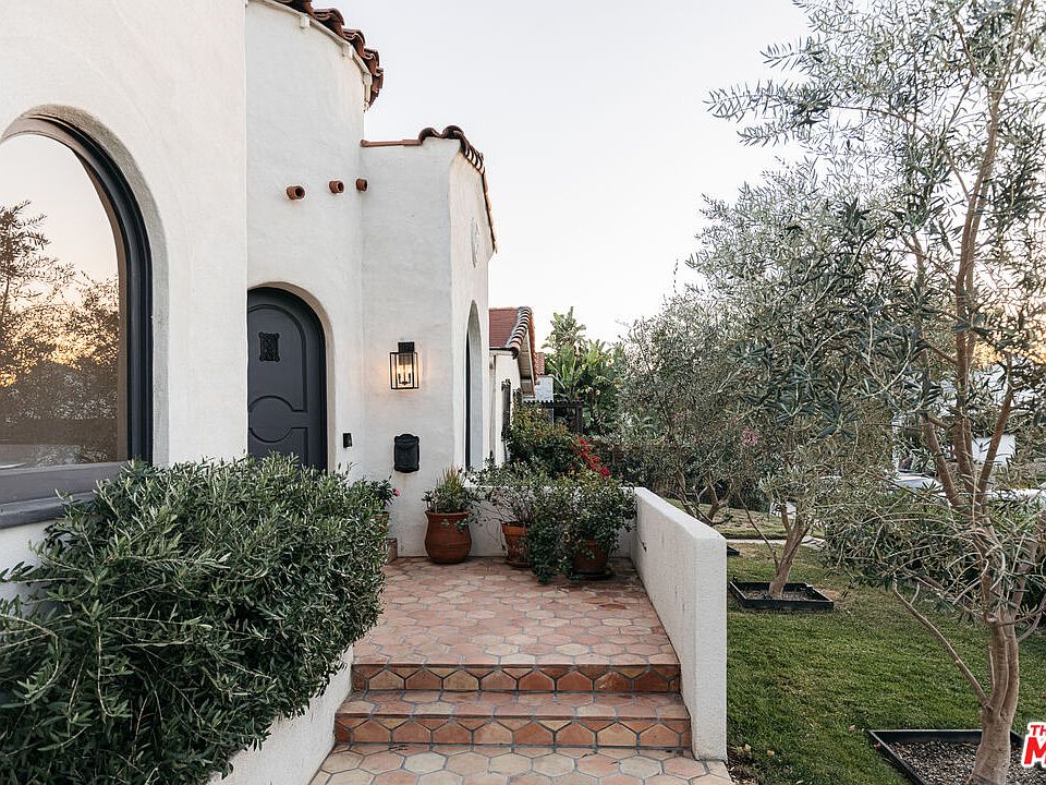 3130 Glenmanor Pl, Los Angeles, CA 90039 | Zillow