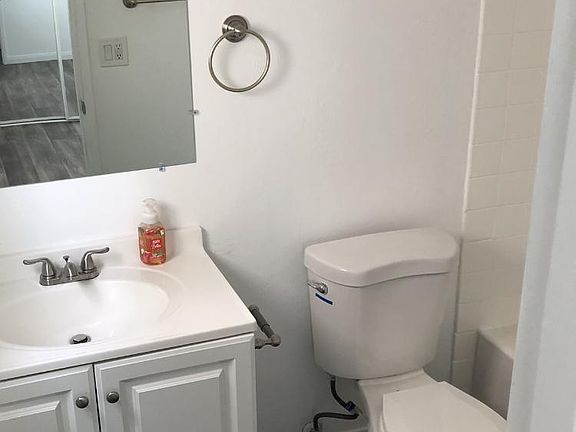 4th image of 3722 Adams Ave #6