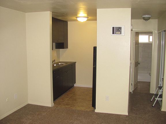 2nd image of 3925 33rd St #3A