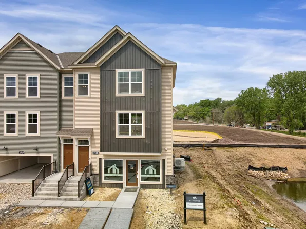 1573 Tompkins Ln, West Saint Paul, MN 55118