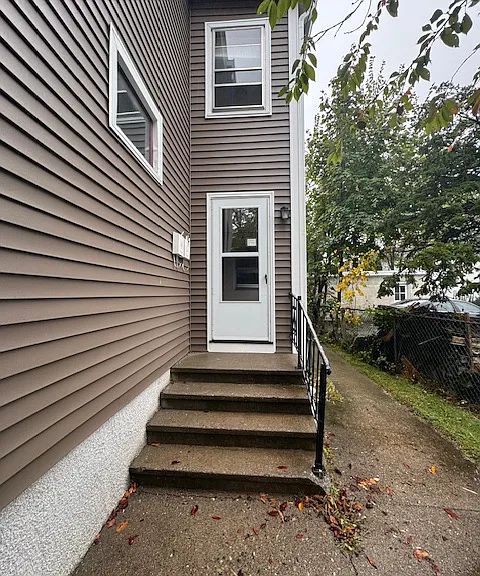4 Princeton Ave #1 — Photo 2