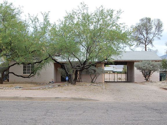 5th image of 2917 E Monte Vista Dr