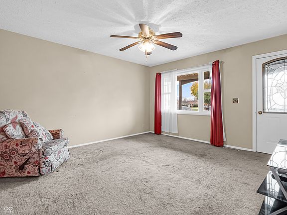 5th image of 1161 Crestmoor Dr