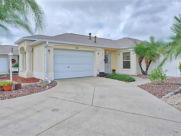 4th image of 484 Aintree Ln