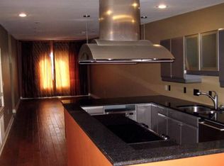 1318 Oak St, Conway, AR 72034