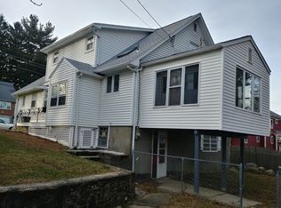 9 Boston Ave, Worcester, MA 01604