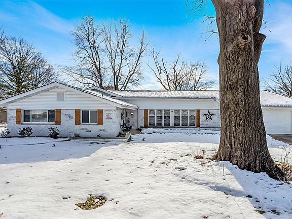 2nd image of 31 Savoy Dr