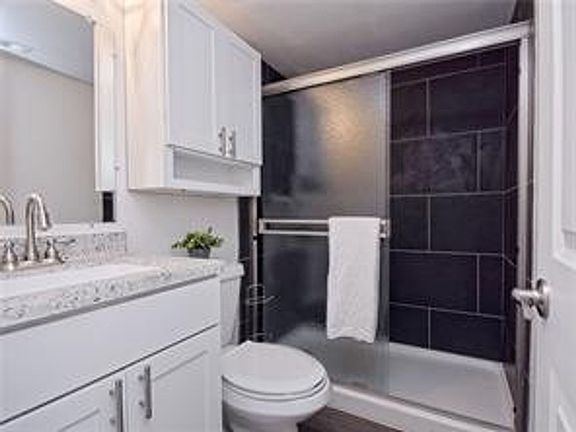 3rd image of 1840 Burton Dr APT 133