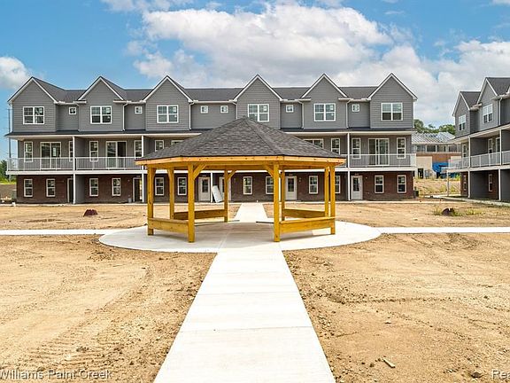 3rd image of 3977 Trailwaycommons Cir