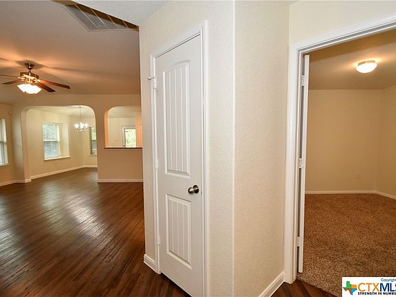 4th image of 322 Parkside Dr