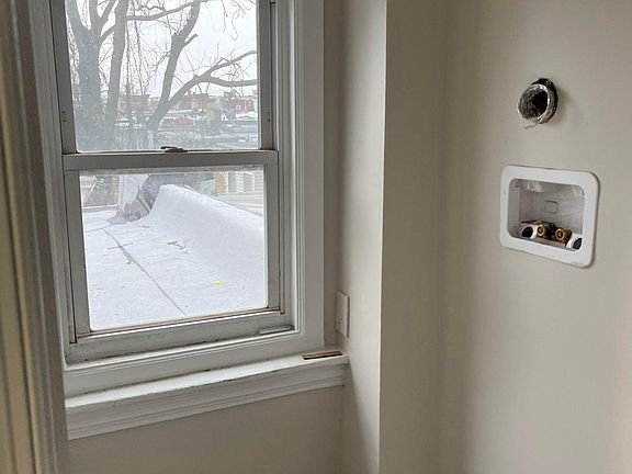 4th image of 2818 Cecil B Moore Ave