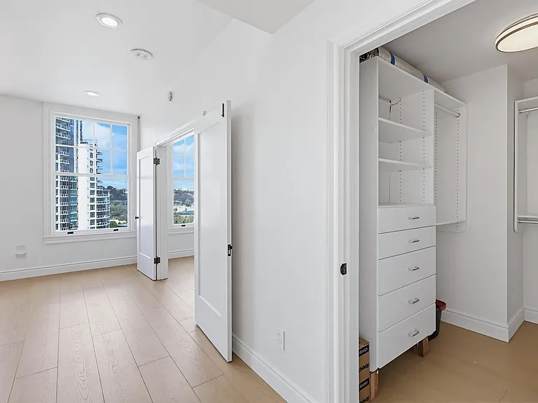 702 Ash St #702 — Photo 25