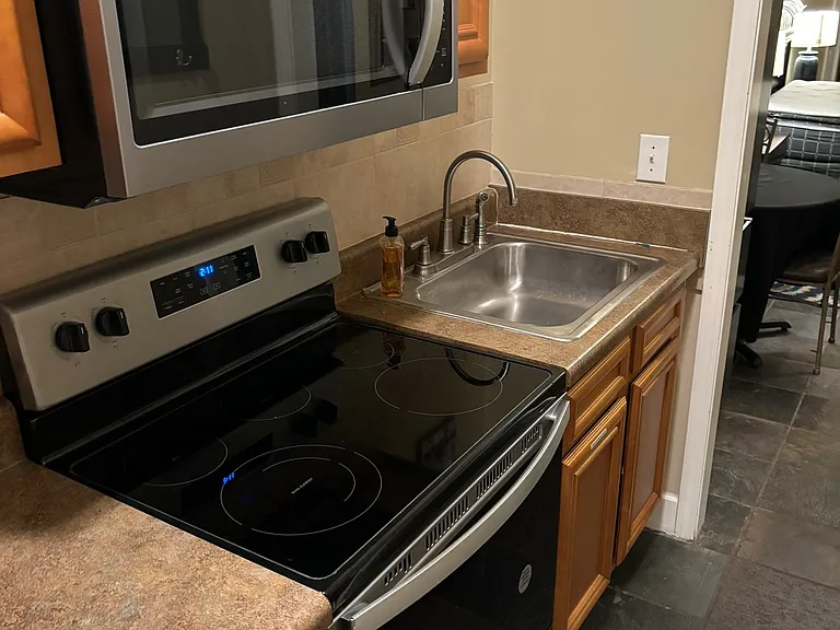 4902 Chaney St #A — Photo 5