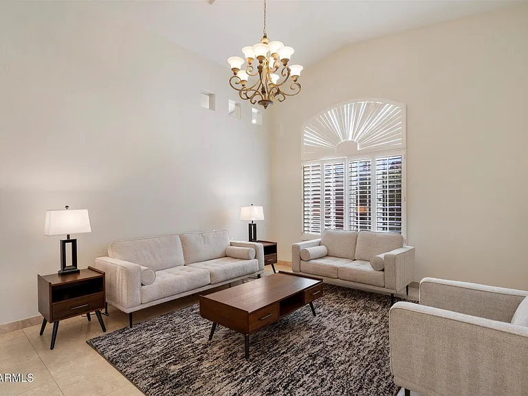 10060 E Emerald Dr — Photo 5