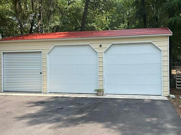 3rd image of 1115 Double Pond Dr